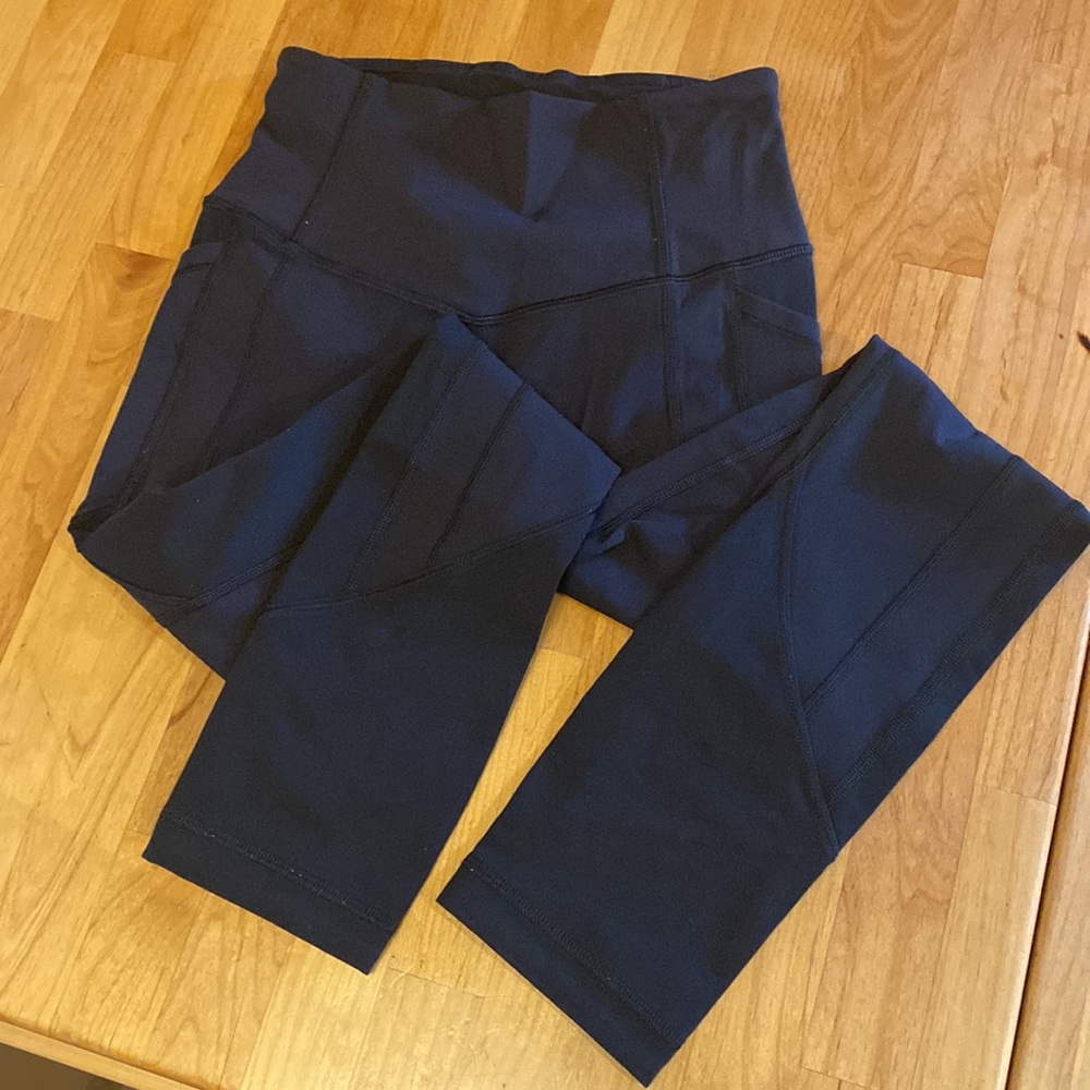 Lululemon all the right places crop II